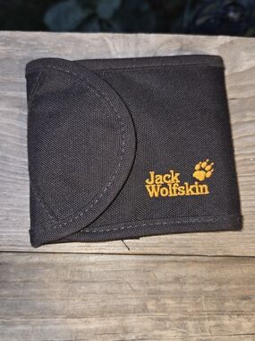 Jack Wolfskin Black Men's Trifold Wallet